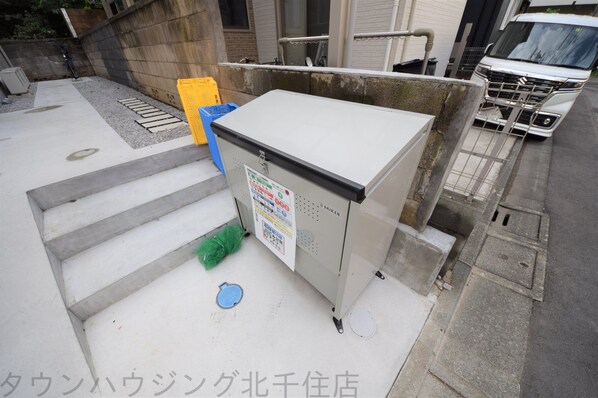 西新井フラッツの物件内観写真